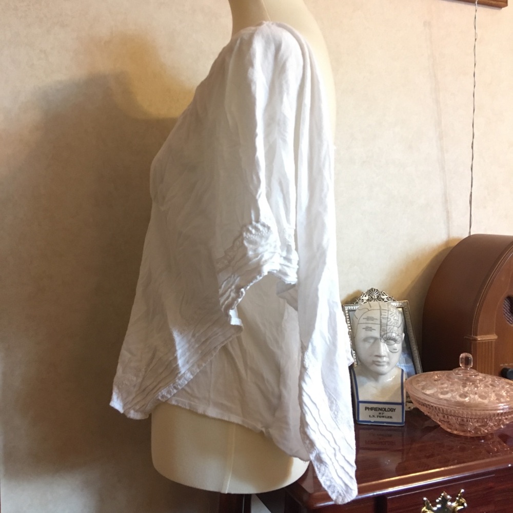 FREE PEOPLE White Poncho Peasant Top Size Small - Picture 6 of 8